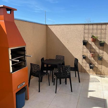 Flat Em Olimpia Com Churrasqueira Exterior foto